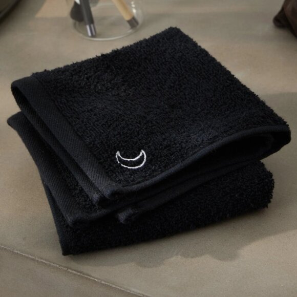 Parachute Makeup Towel Set - Picture 1 of 3